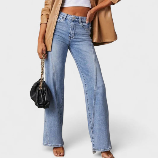 María™ | Jeans de Corte Flare