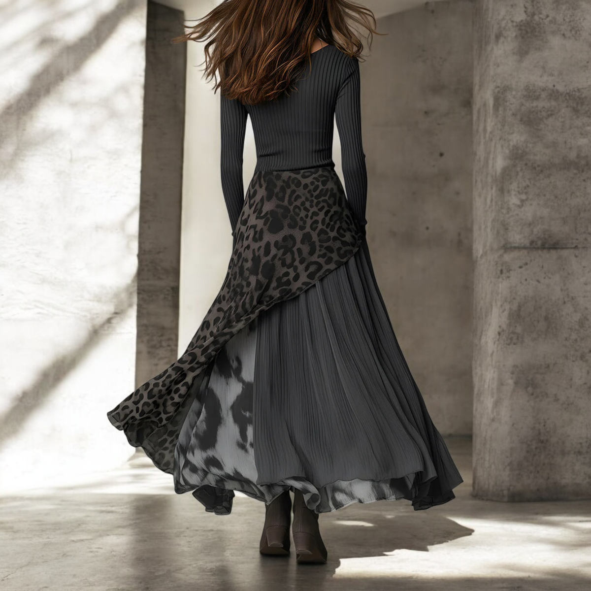 NKEM™ | Vestido Largo con Elegante Estampado de Leopardo y Fluidez Halagadora